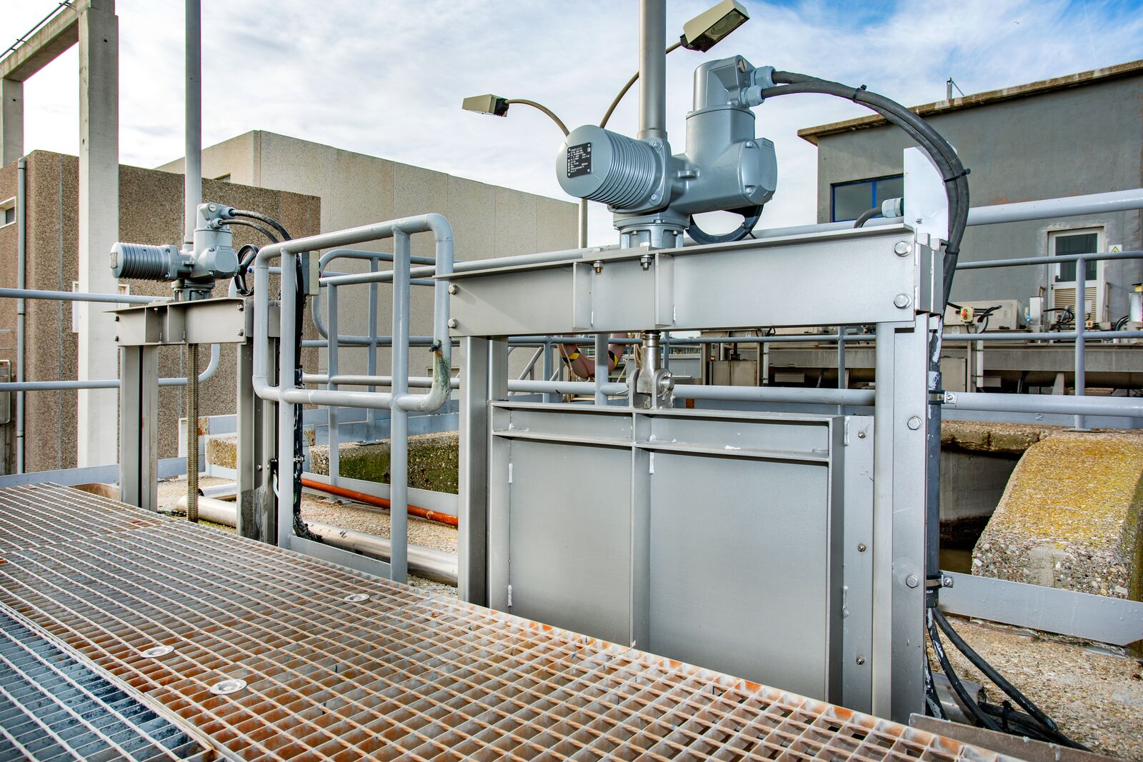 Coutex Sorigué manufactures eight different types of gates