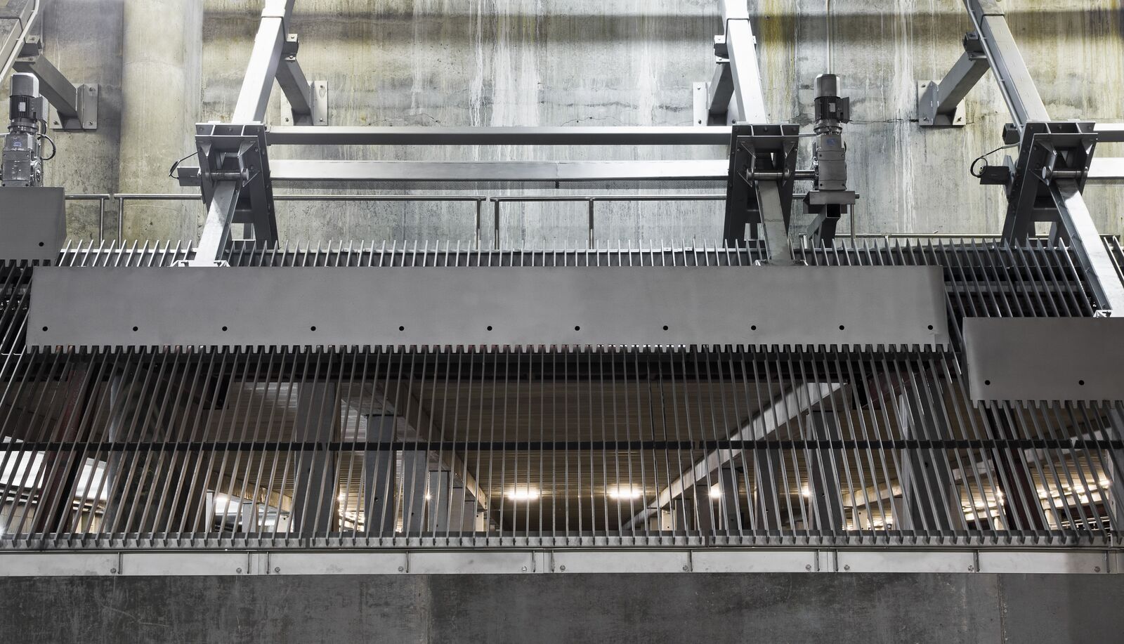 Coutex Sorigué manufactures all the components of the grate cleaners.